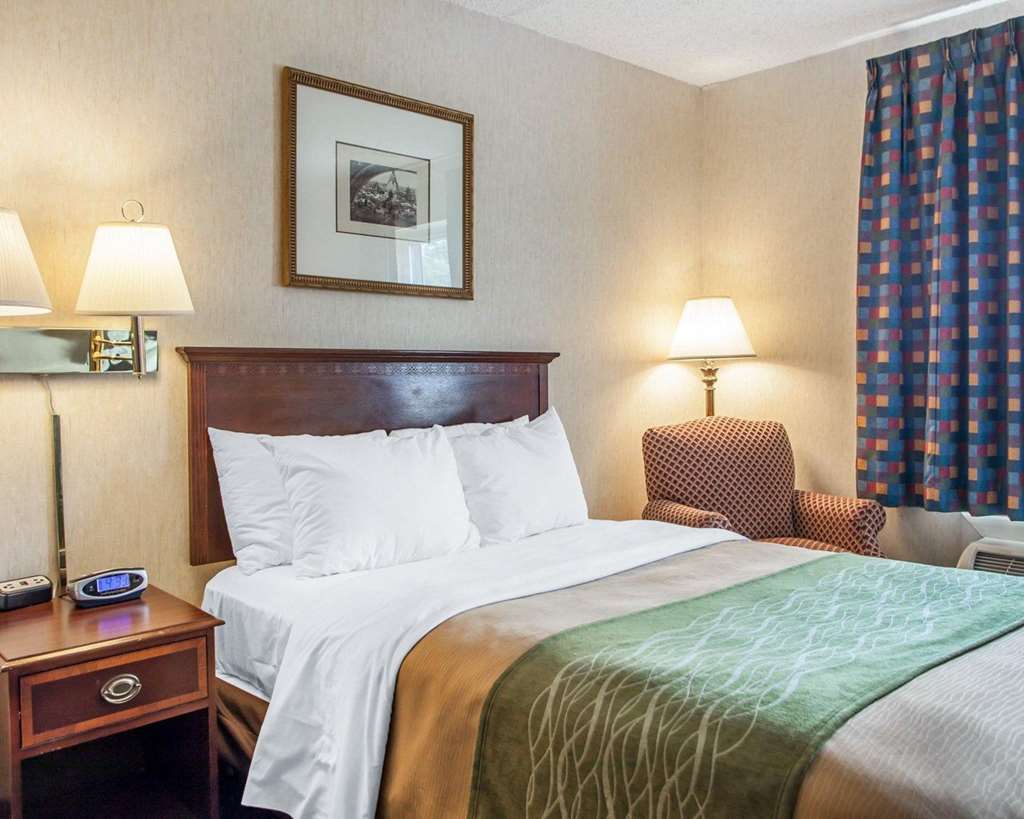Quality Inn Near Toms River Corporate Park Manchester Township Room photo